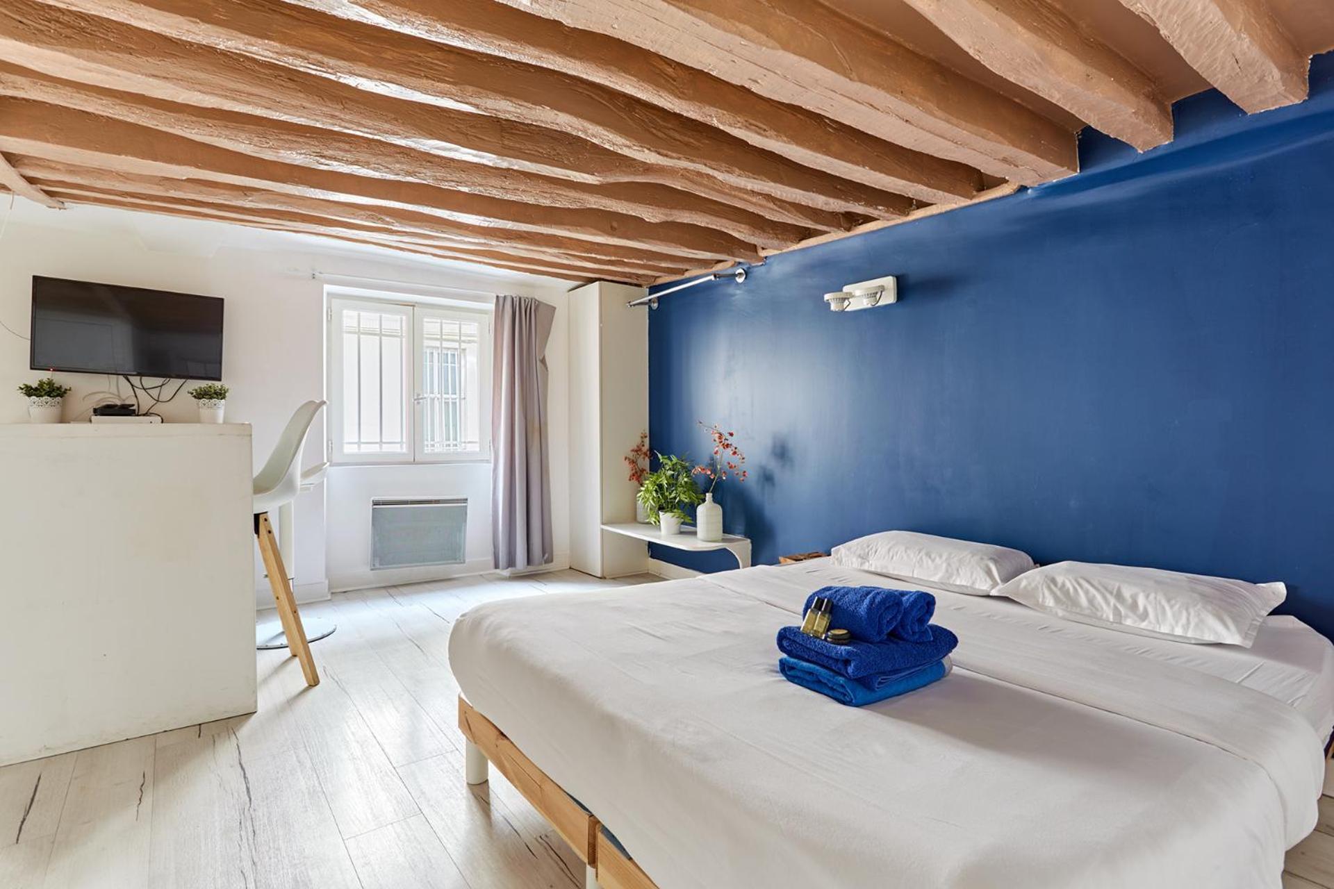 Rent A - Bonne Nouvelle París